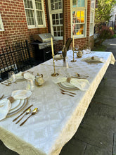 Load image into Gallery viewer, Outdoor Tablecloths